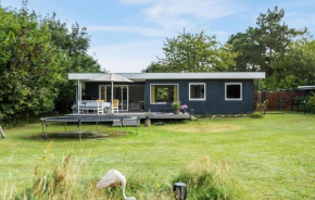 Lovely Home In Vejby With Kitchen, Vejby